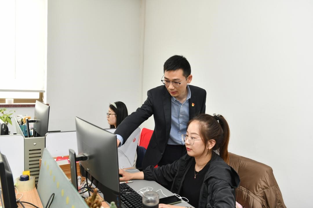 邵艷峰3 邵艷峰3