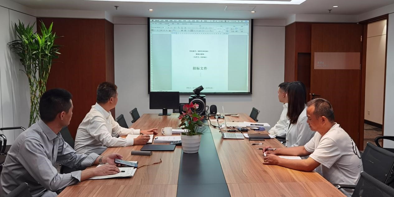 魯燕君2 魯燕君2