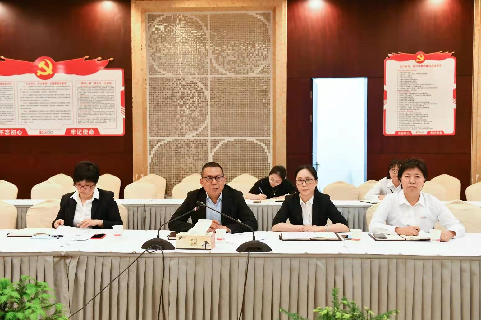 張海榮3 張海榮3